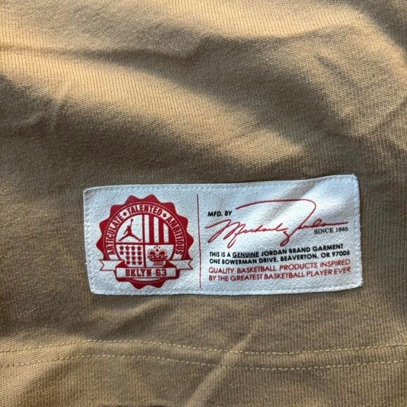 Jordan long sleeve shirt - Picture 3 of 3